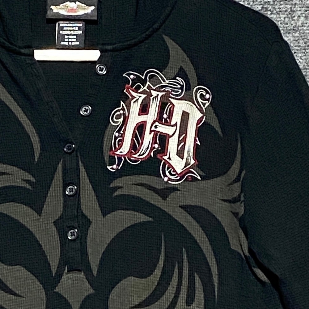 2009 Harley Davidson Women's L Black Graphic Hoodie Rivets Thermal LS Henley - Picture 6 of 13